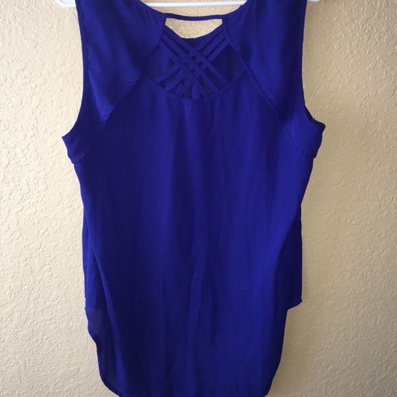 Blue blouse - Picture 2 of 2